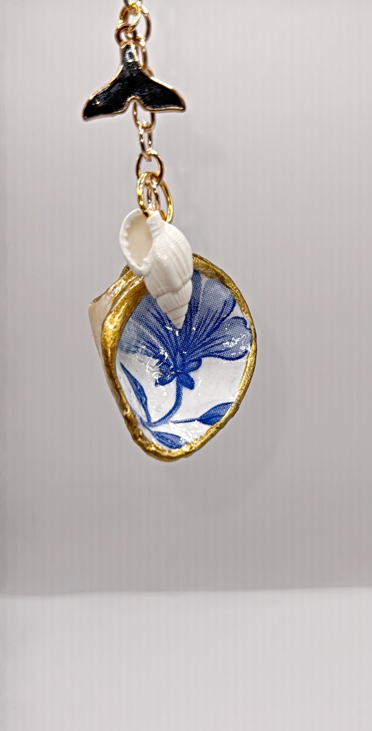 Blue Floral Shell Key Chain & Bag Charm – A Touch of Coastal Charm for Your Everyday Carry (Copy)