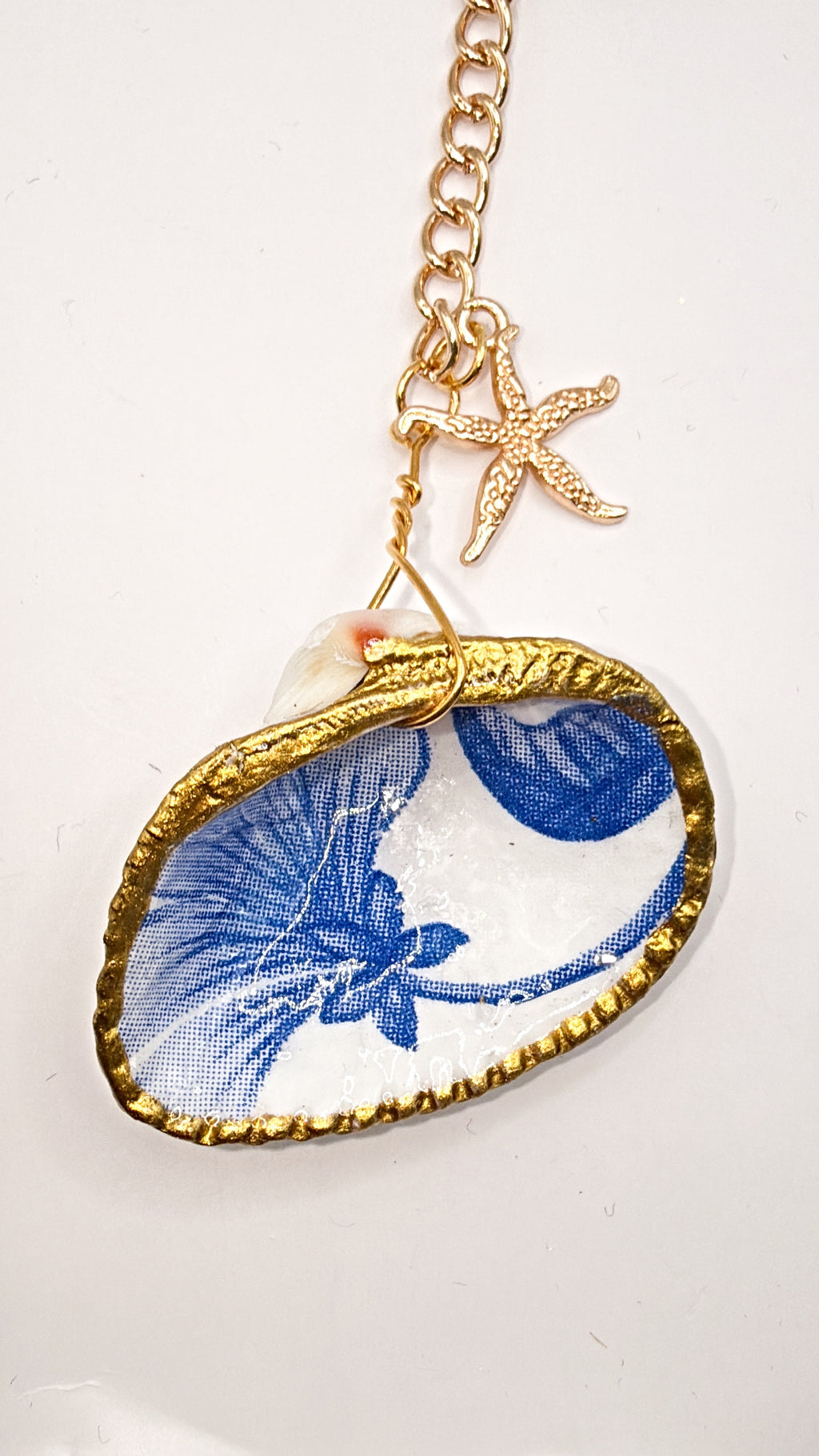 Blue Floral Shell Key Chain & Bag Charm – A Touch of Coastal Charm for Your Everyday Carry (Copy)