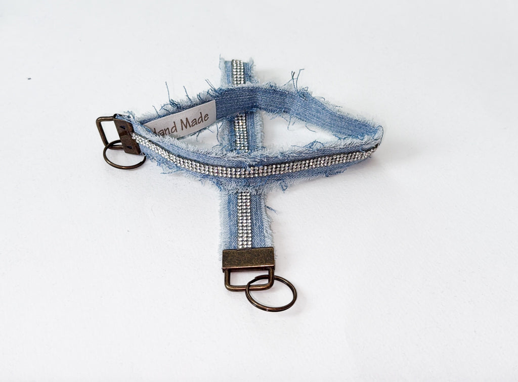 Wristlet keychain - clear rhinestone