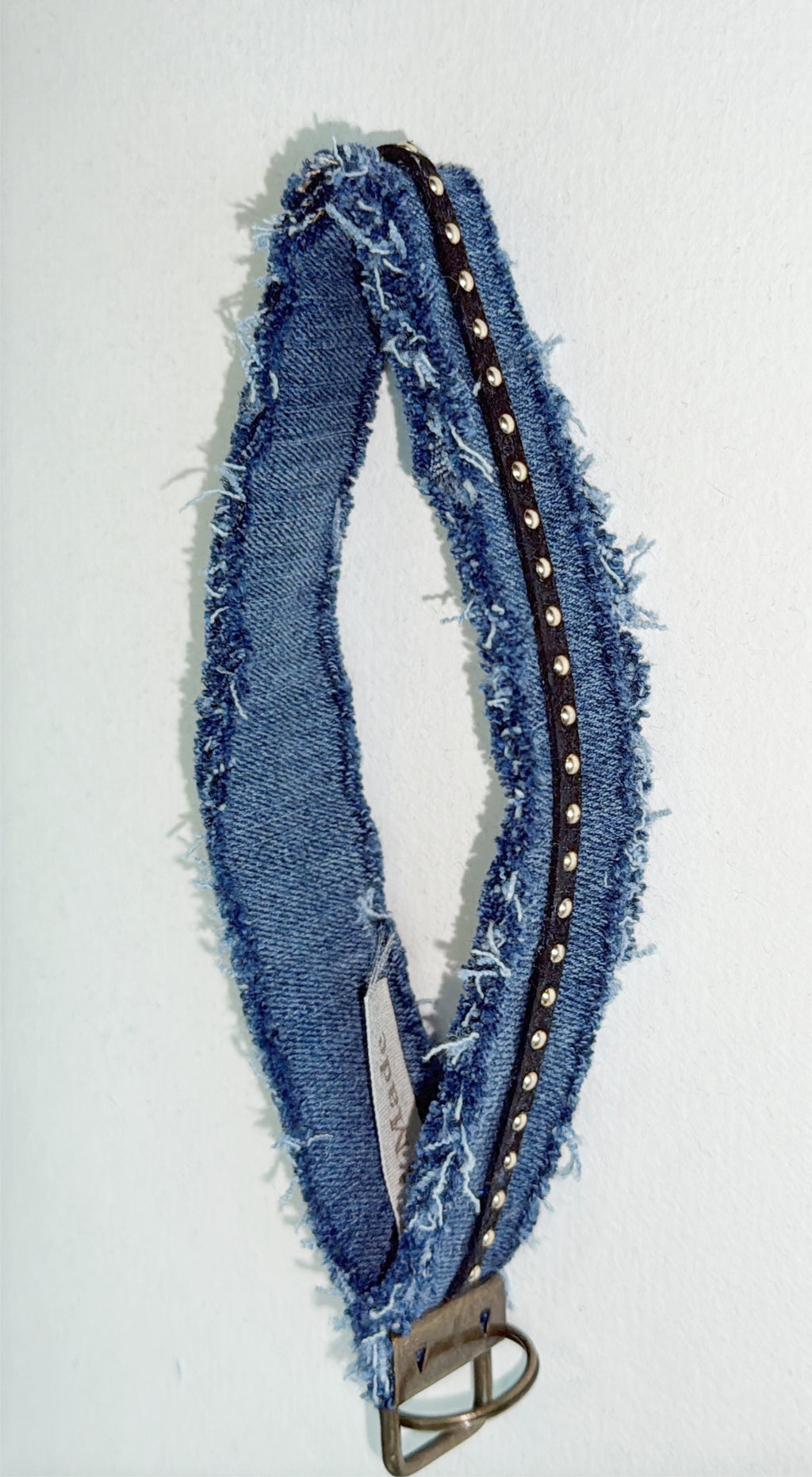 Wristlet keychain - blk faux leather, gold stud Med wash denim