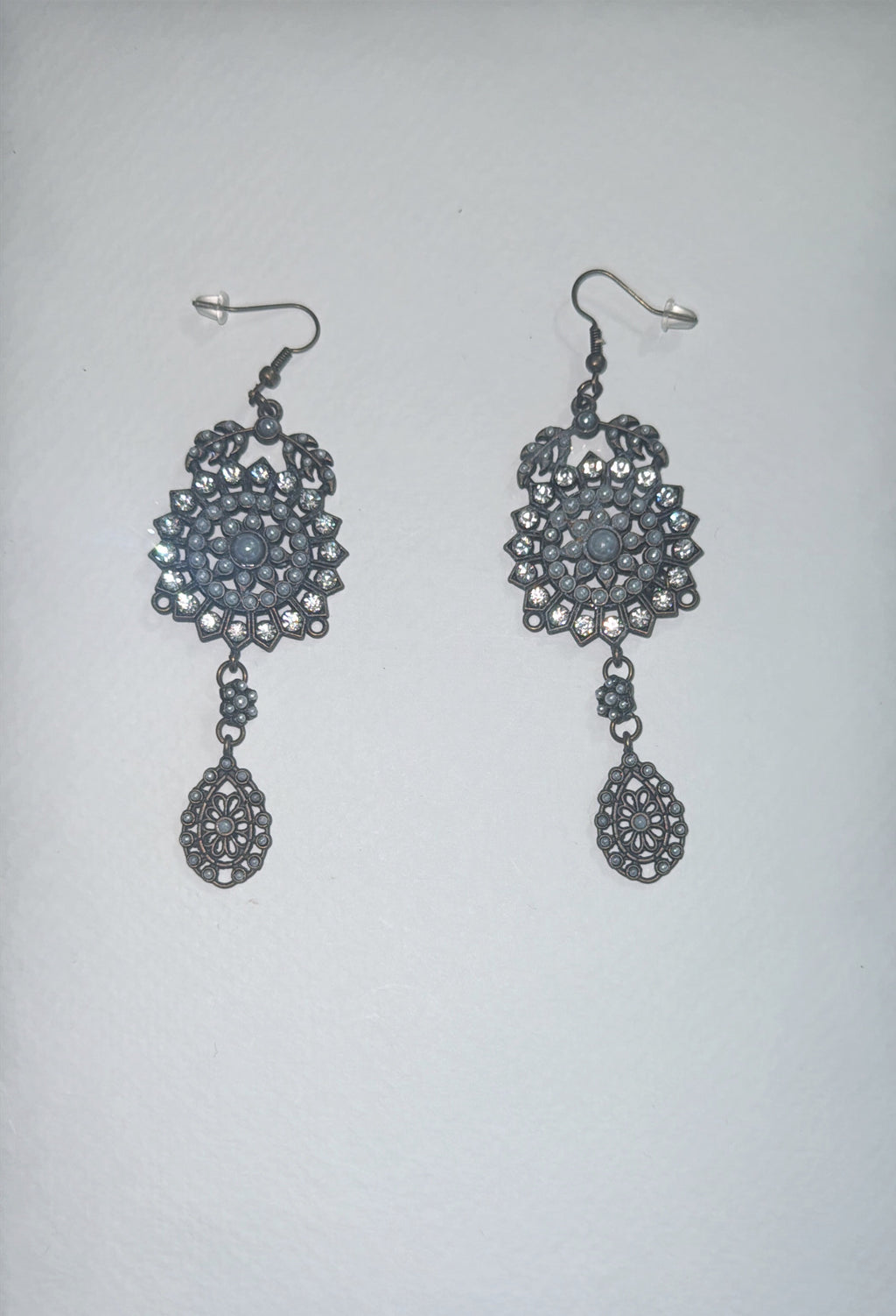 Vintage Upcycled Earrings – One‑of‑a‑Kind sustainable style