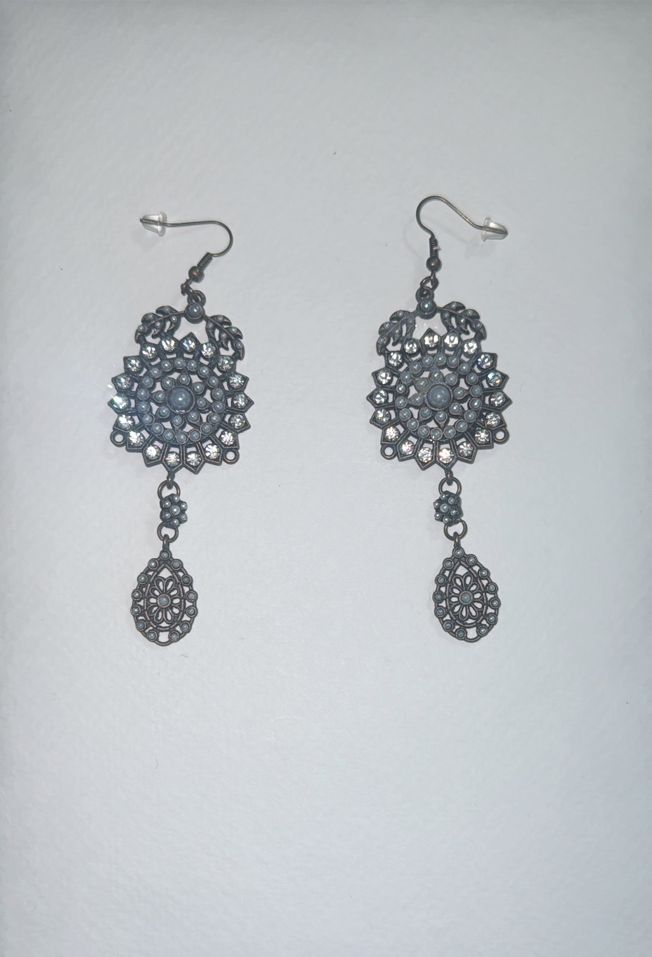 Vintage Upcycled Earrings – One‑of‑a‑Kind sustainable style