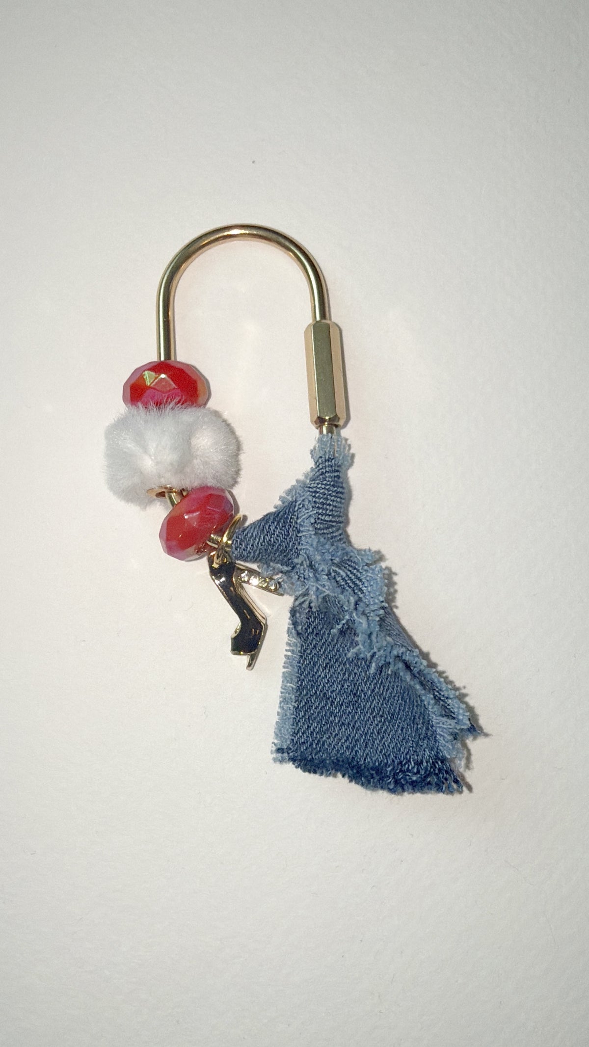 Beaded Carabiner Key Ring – Built for Everyday Carry, Designed for Style