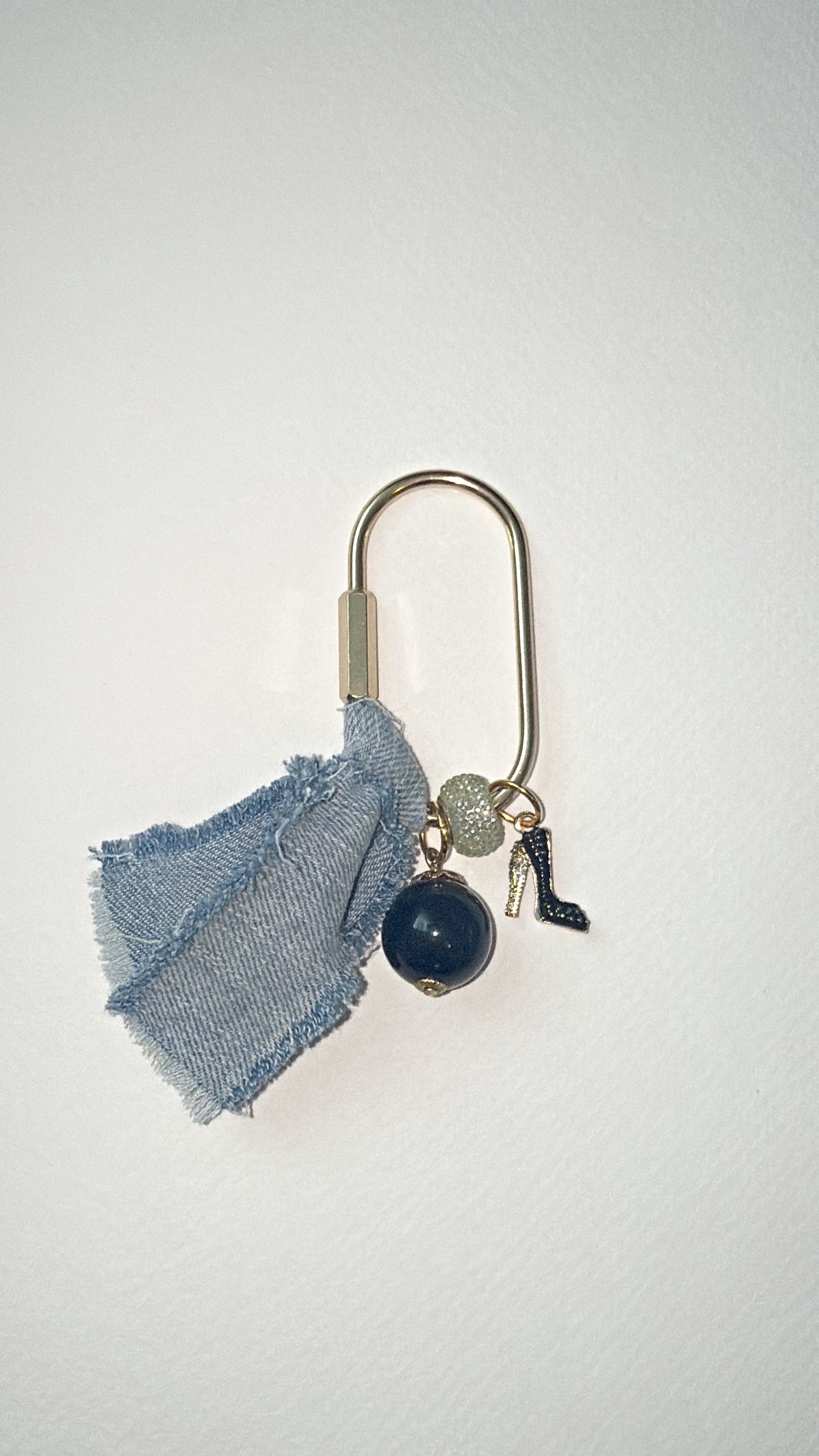 Beaded Carabiner Key Ring – Built for Everyday Carry, Designed for Style