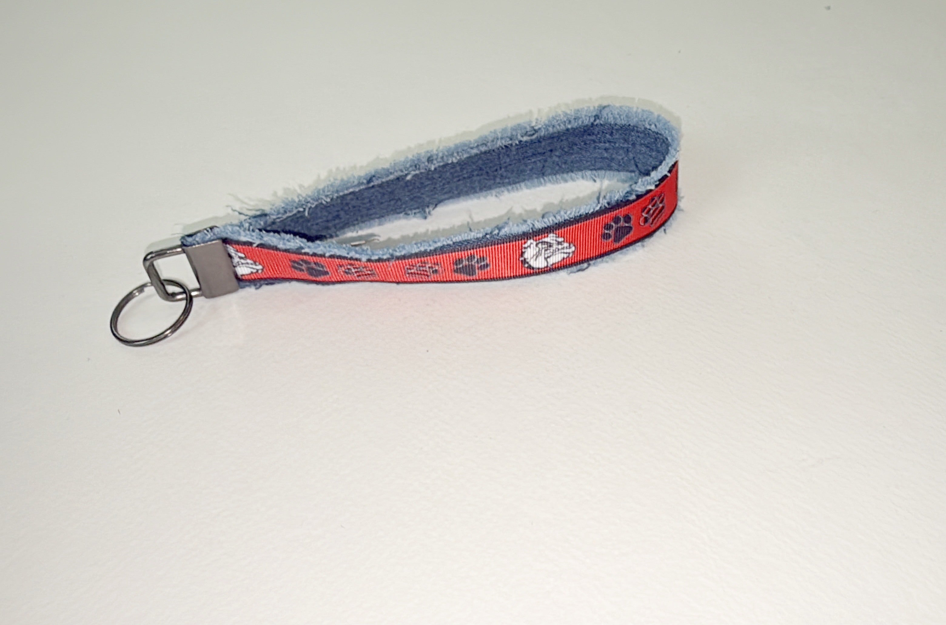 University of Georgia Wristlet keychain - Ribbon and denim