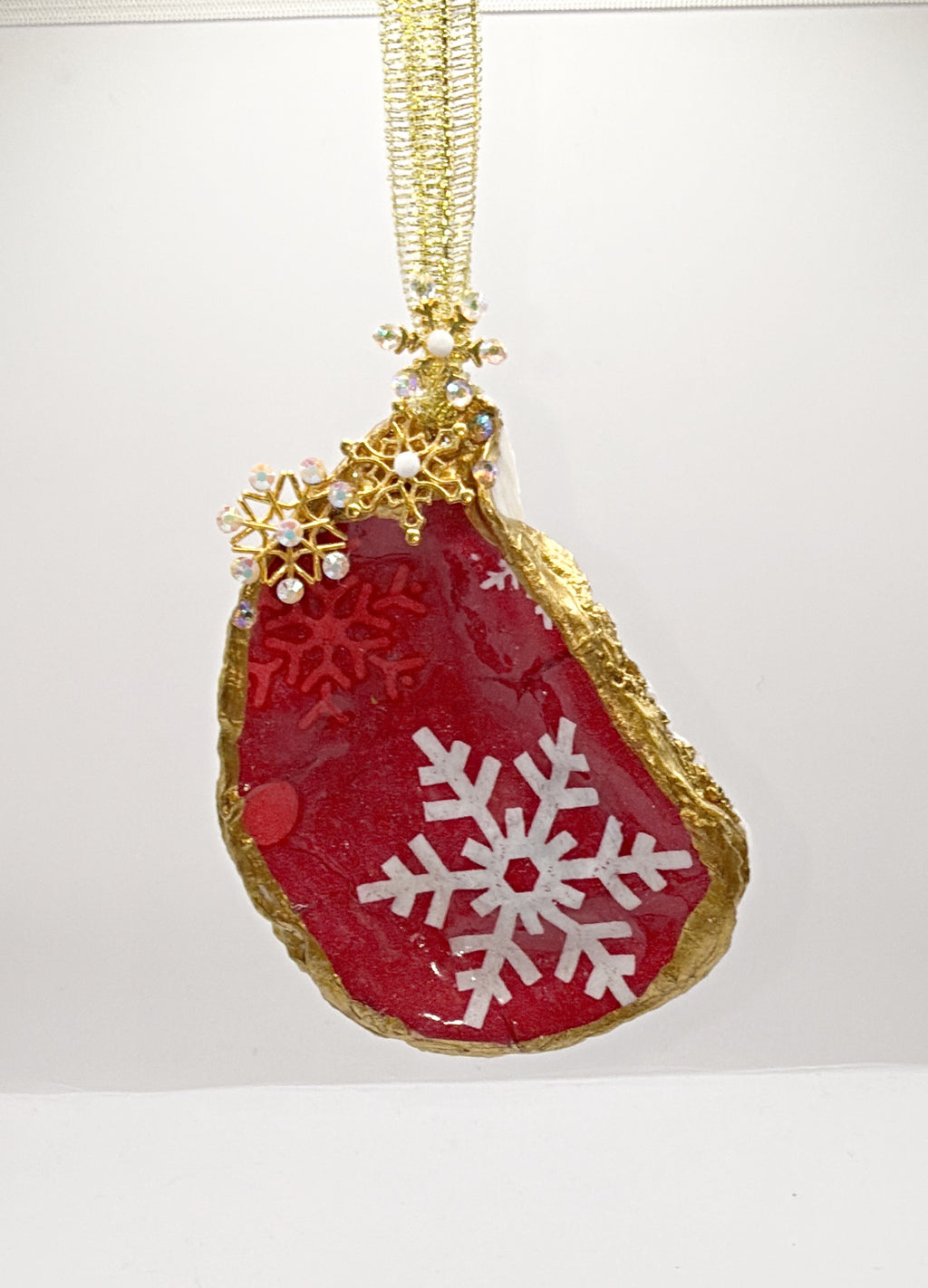 Oyster Shell Ornament, Red snowflake — A Coastal Keepsake with Timeless Charm