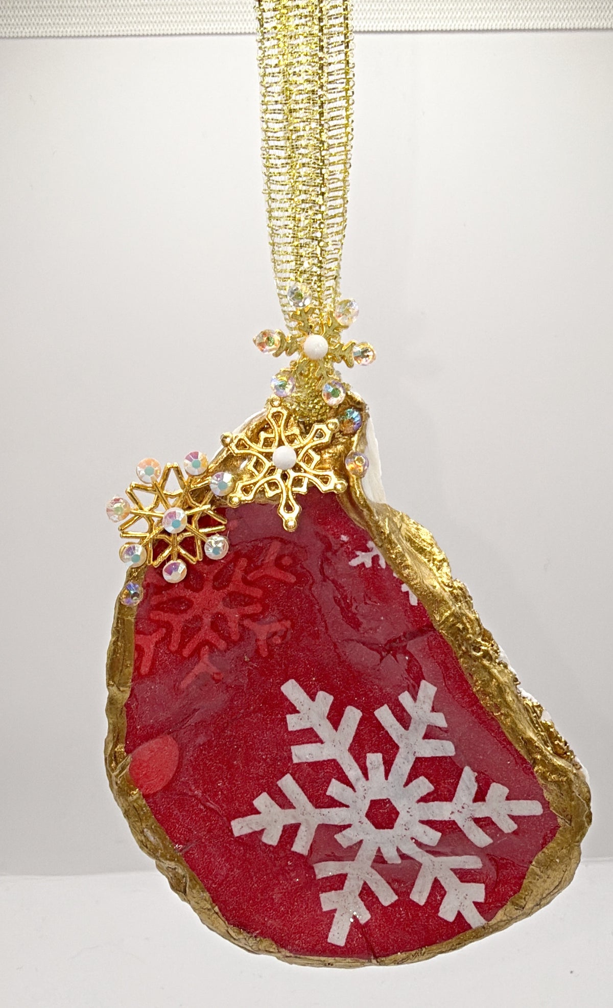 Oyster Shell Ornament, Red snowflake — A Coastal Keepsake with Timeless Charm